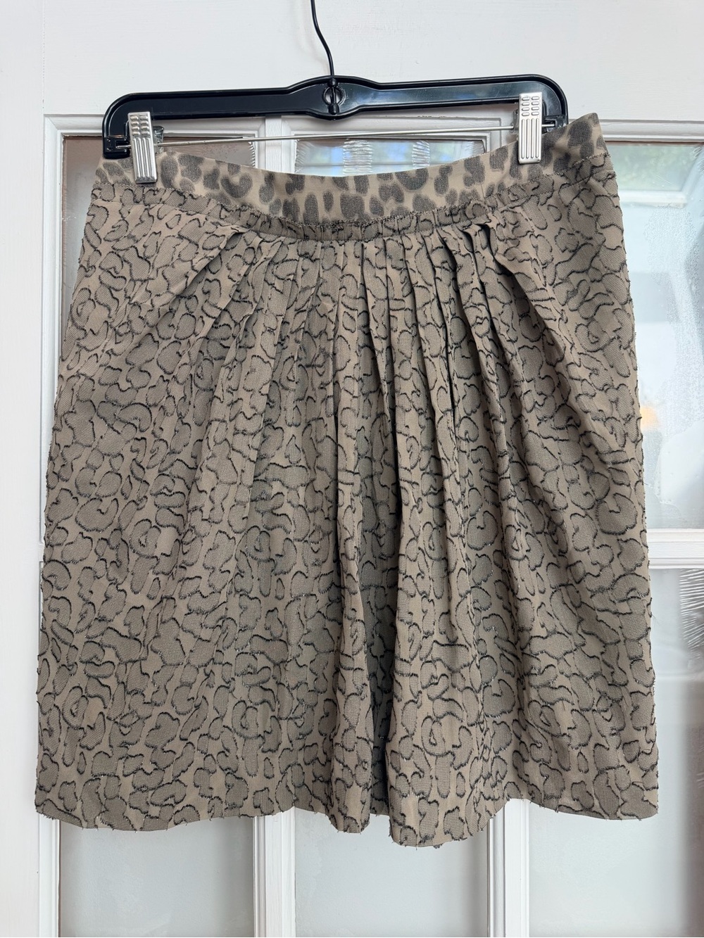 J. Crew Limited Edition Sample Metallic Taupe Animal-Print Pleated Skirt Size 6